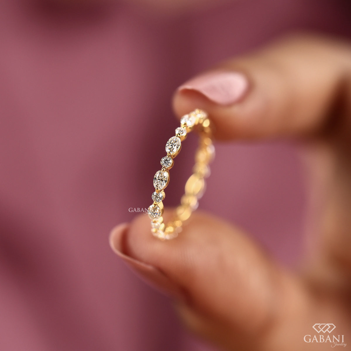 minimal oval round lab grown diamond eternity ring in gold