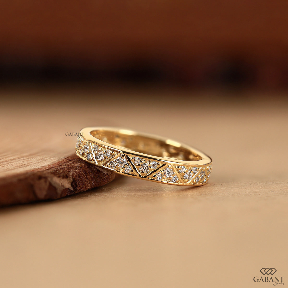 lab grown diamond eternity ring zig zag design in 14k yellow gold stackable band