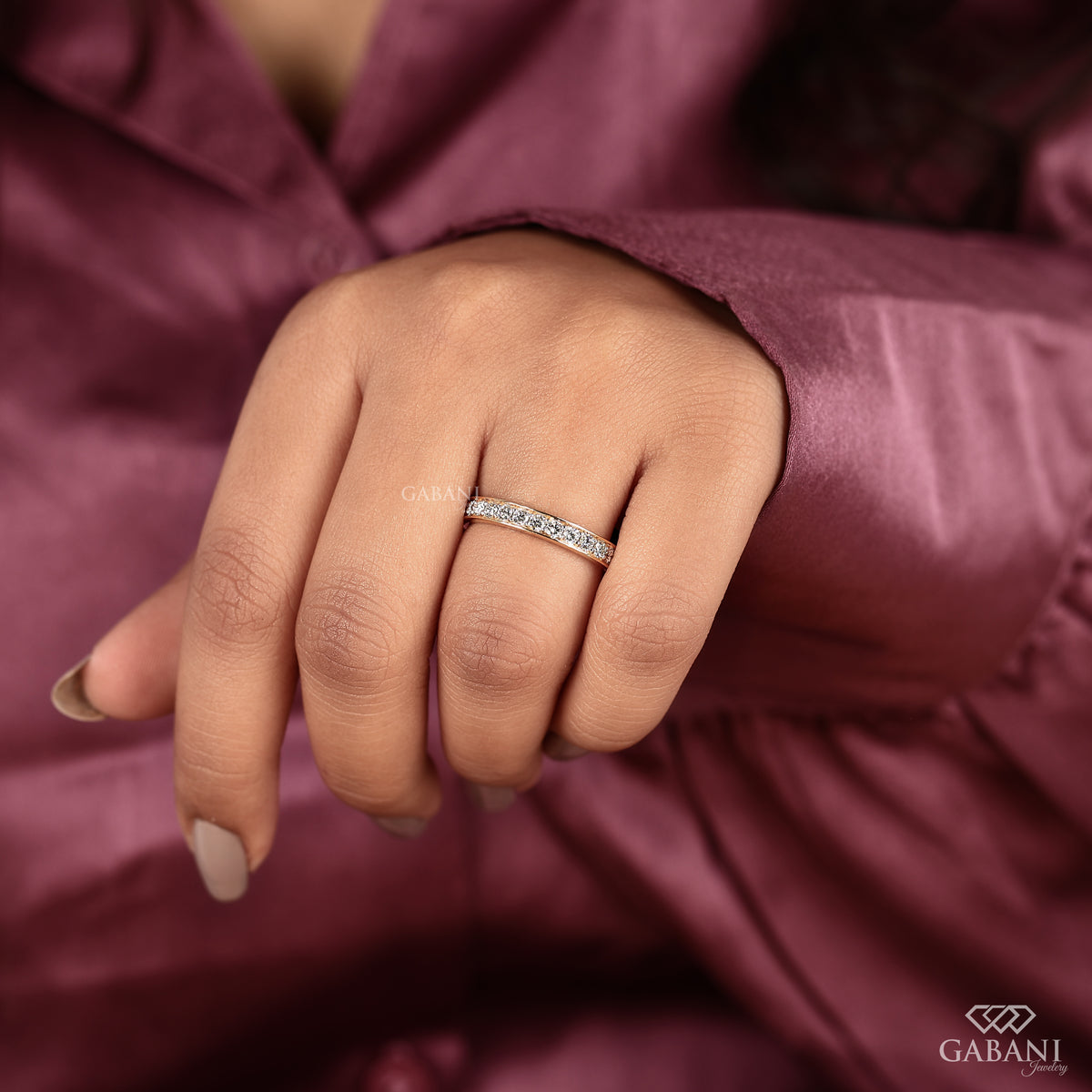 lab grown round diamond full eternity band with white button prongs