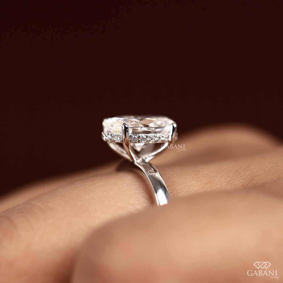 igi certified lab grown oval diamond solitaire ring in white gold